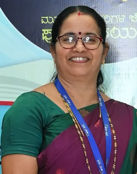 Dr Sumathi P